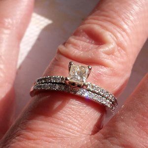 Vera Wang Engagement ring set